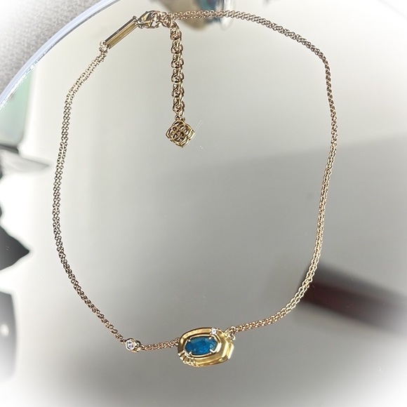 Beautiful Kendra Scott Anna Vintage GOLD PLATED BRASS & TEAL APATITE NECKLACE💕 - Picture 4 of 12